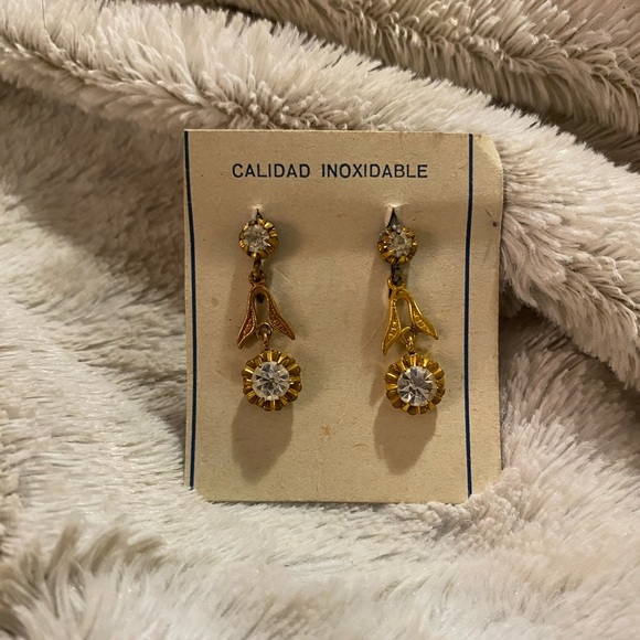 Vintage Earrings - Picture 1 of 2